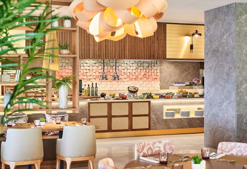 בית מלון כפרי Zafiro Palace Andratx