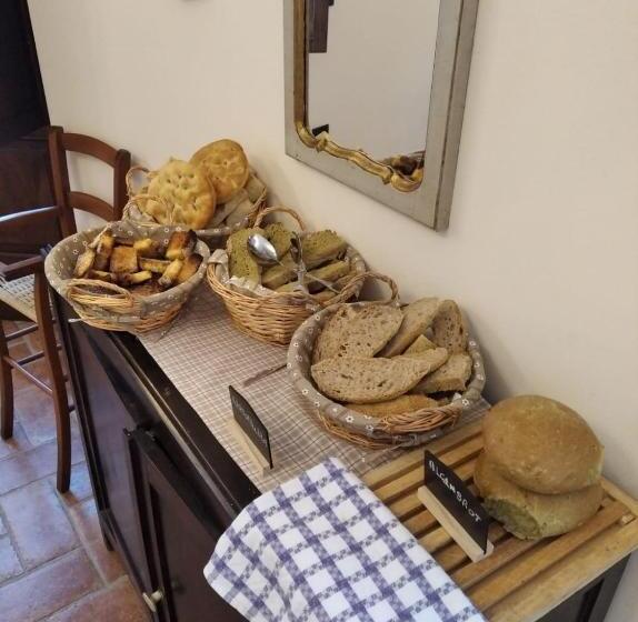 ペンション Alla Porta Di Sotto B&b