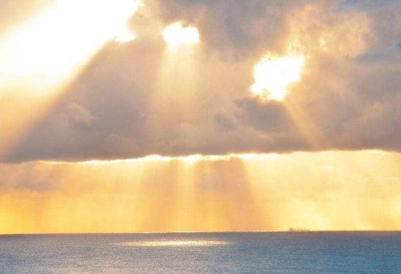 Пансион Empoza Seaview Guesthouse