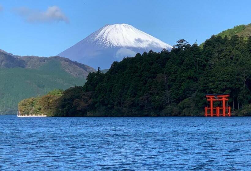 ペンション Onsen & Garden Asante Inn