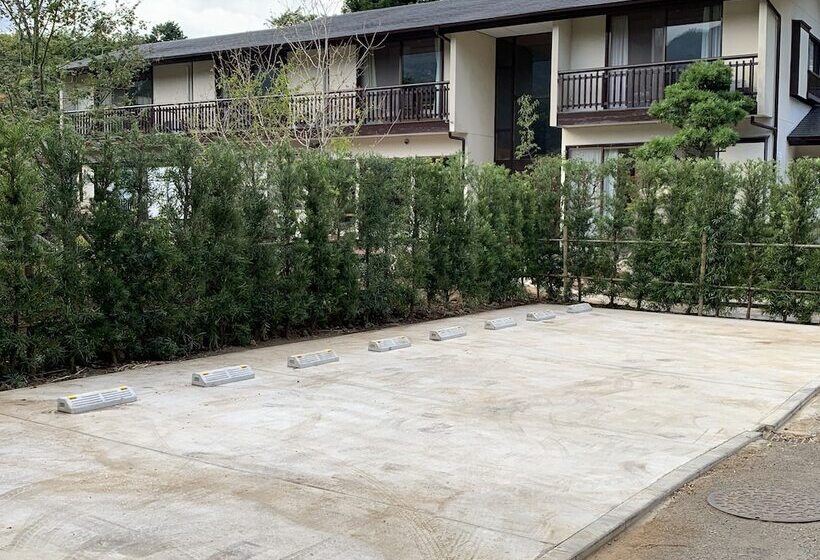 ペンション Onsen & Garden Asante Inn