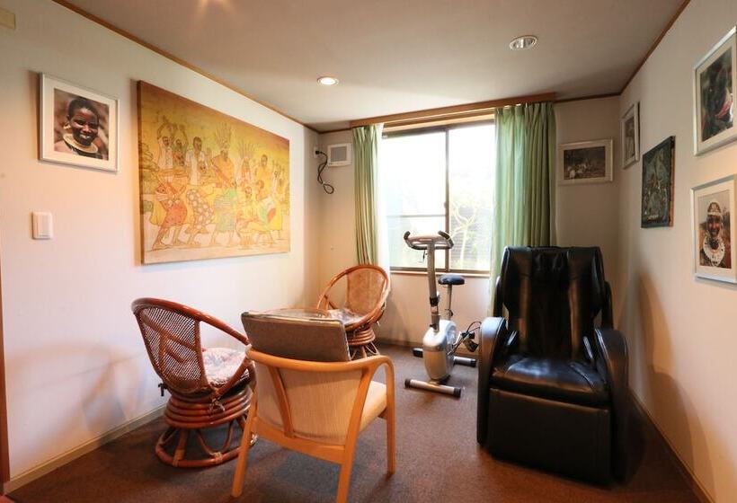 ペンション Onsen & Garden Asante Inn