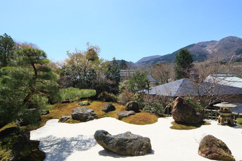 ペンション Onsen & Garden Asante Inn