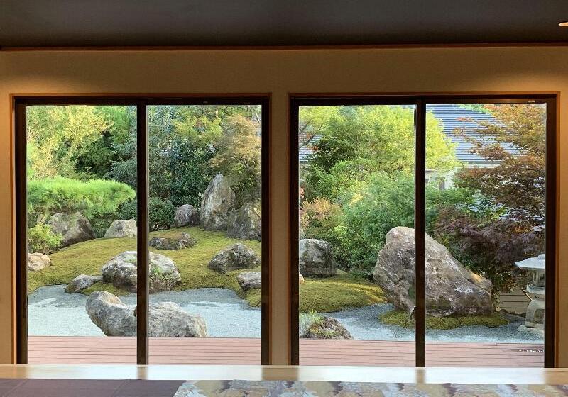 ペンション Onsen & Garden Asante Inn