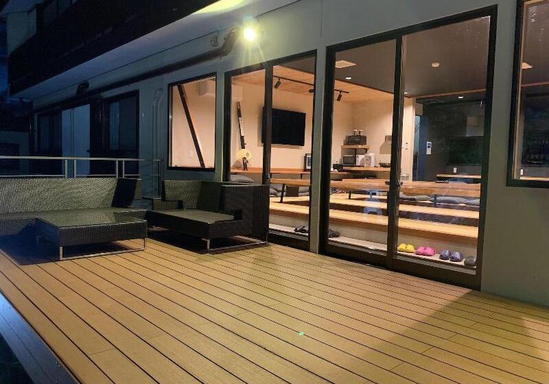 ペンション Onsen & Garden Asante Inn