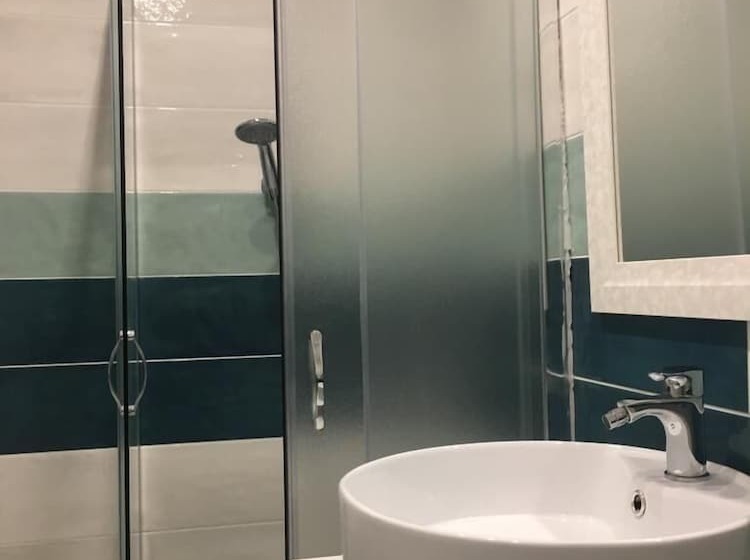 פנסיון Pierette Guest House