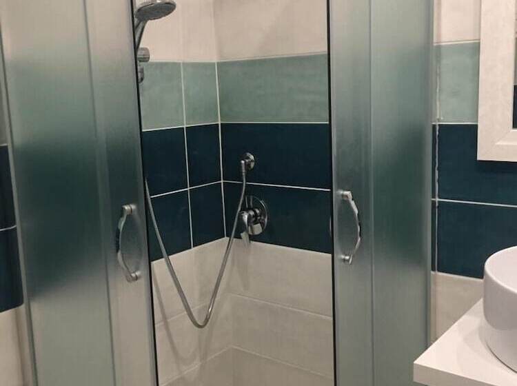 פנסיון Pierette Guest House