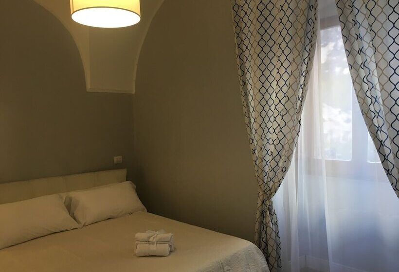 פנסיון Pierette Guest House