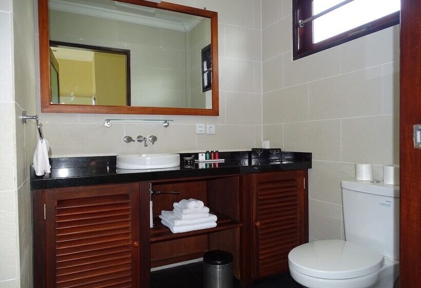 فندق Bale Solah Lombok Holiday Resort