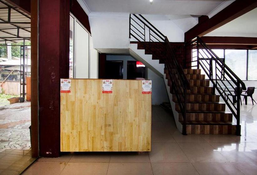 호텔 Oyo 1543 Sibayak Ncole