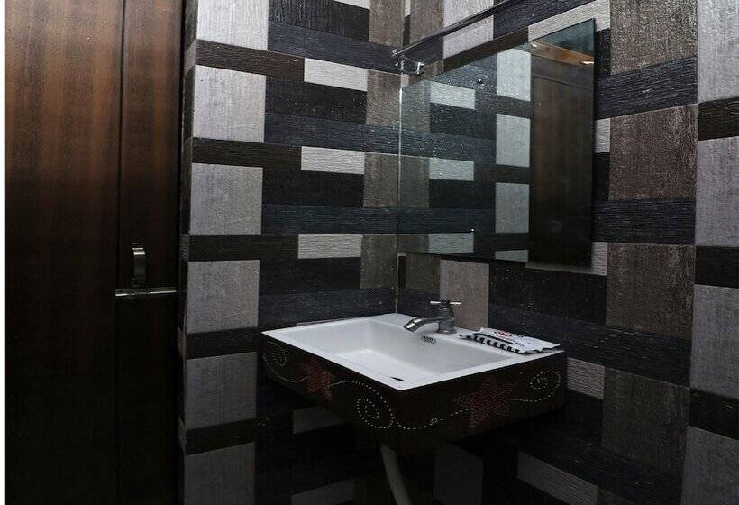 فندق Oyo 29732 Sai Vila