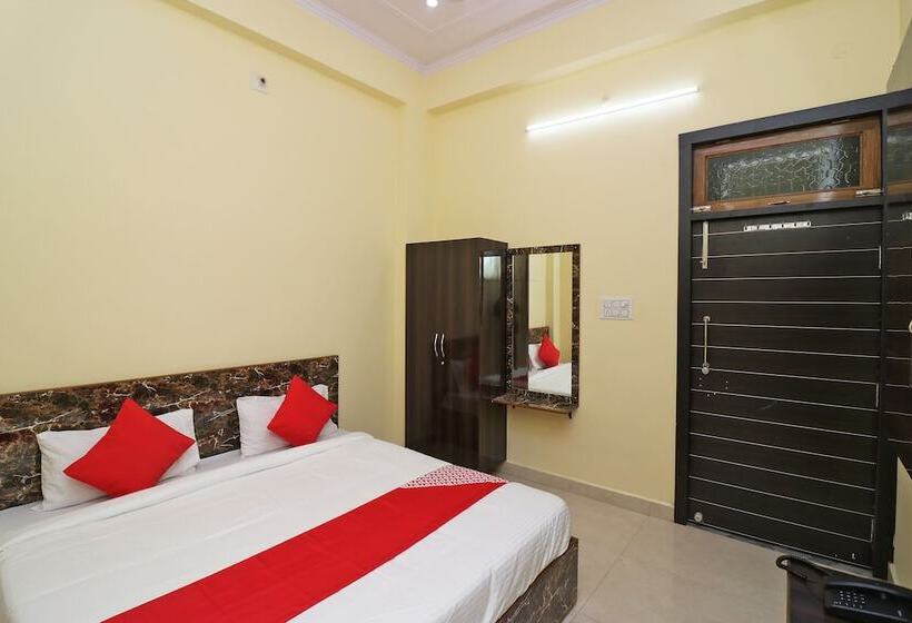 فندق Oyo 29732 Sai Vila