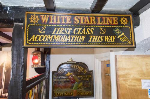 酒店 The Liverpool Arms