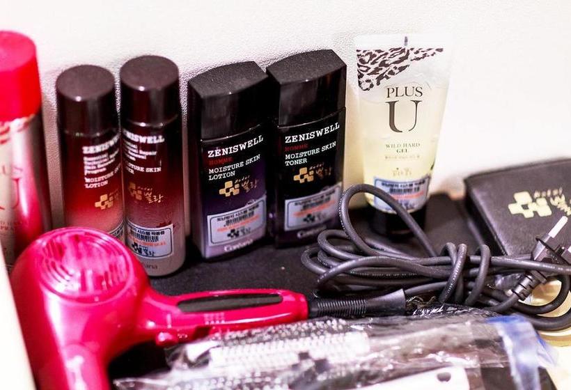 فندق على الطريق Plein