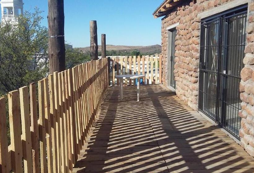 بنسيون Karookoppie