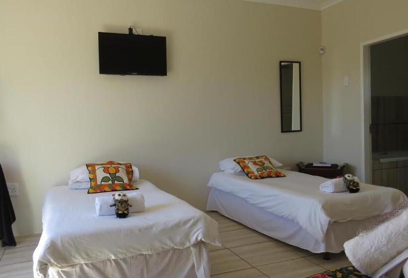 بنسيون Karookoppie