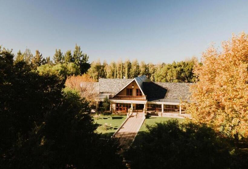 פנסיון Villiera Guesthouse