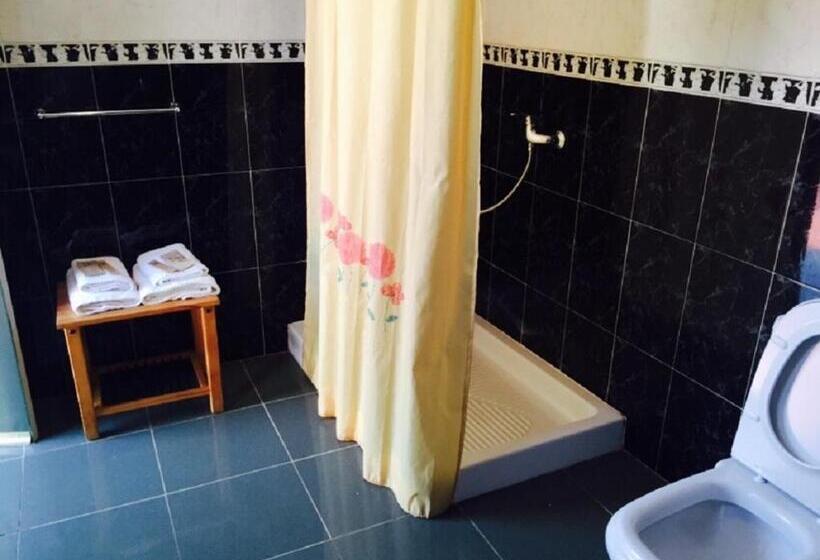 فندق صغير Alojamiento Rural La Montaña