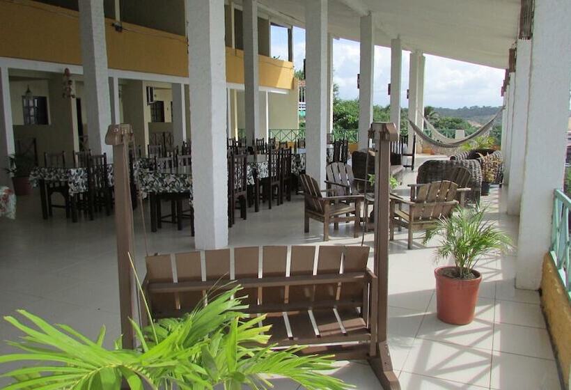 ユースホステル Pousada Ecobaía