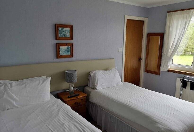 민박 Loch Roag Guest House & Eshcol Guest House