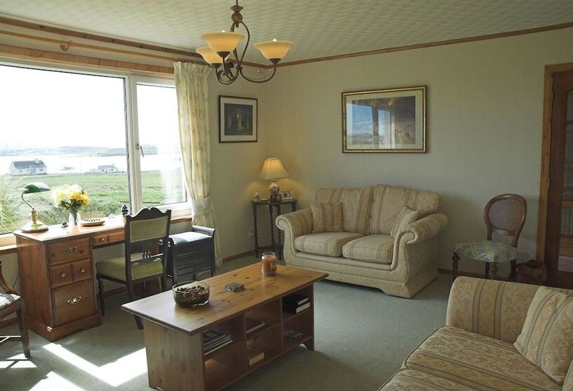 민박 Loch Roag Guest House & Eshcol Guest House