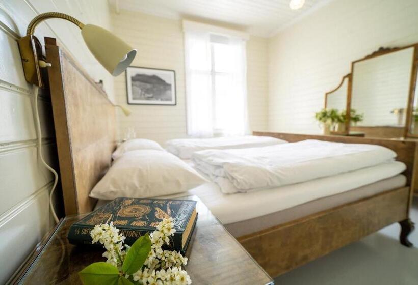 مبيت وإفطار Sommerhotellet