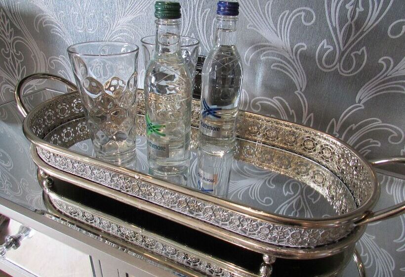 민박 Willow Lodge Hambleton