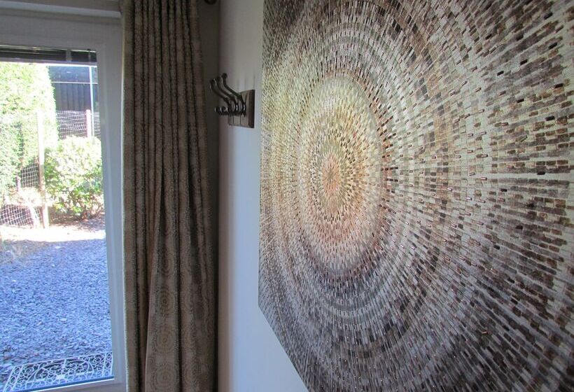 민박 Willow Lodge Hambleton