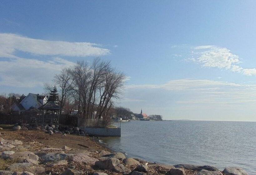 여관 L'auberge De Quai