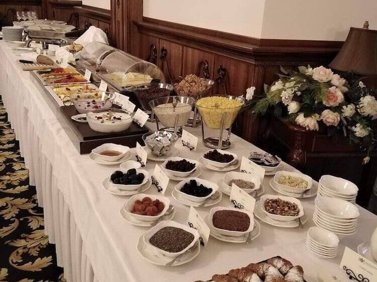 فندق Galicia Nueva, Castle