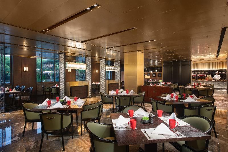 هتل Hualuxe Xi An Tanghua, An Ihg