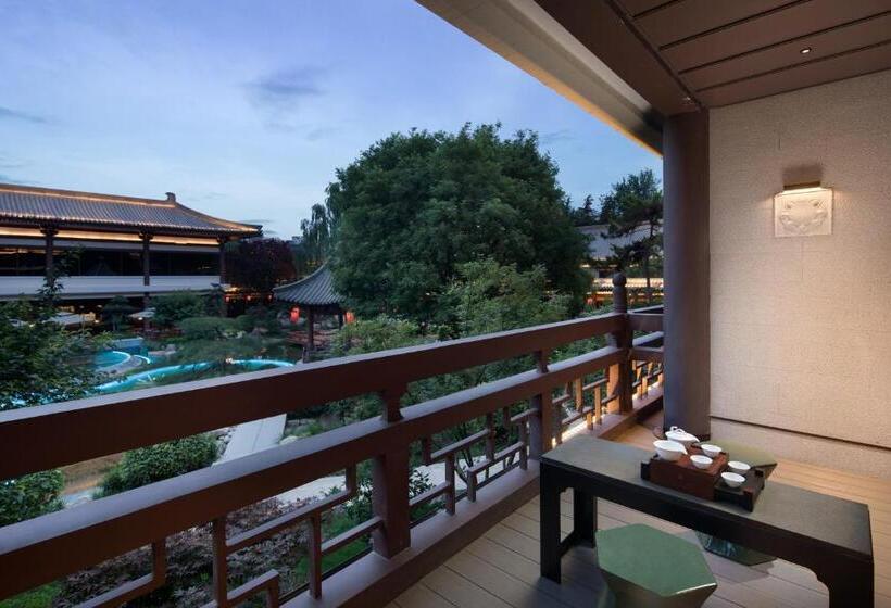 هتل Hualuxe Xi An Tanghua, An Ihg