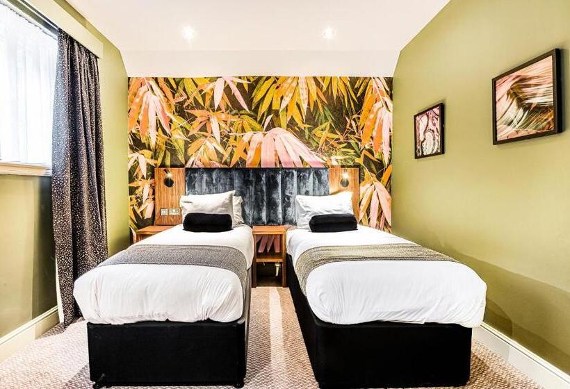 호텔 Inn On The Lake By Innkeeper S Collection