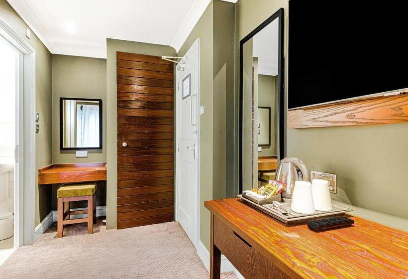 호텔 Inn On The Lake By Innkeeper S Collection