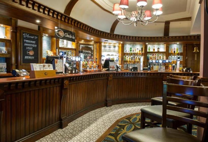 Отель The Town House By Innkeeper S Collection