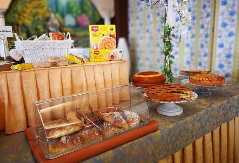 בית מלון כפרי Lido   Beach And Palace