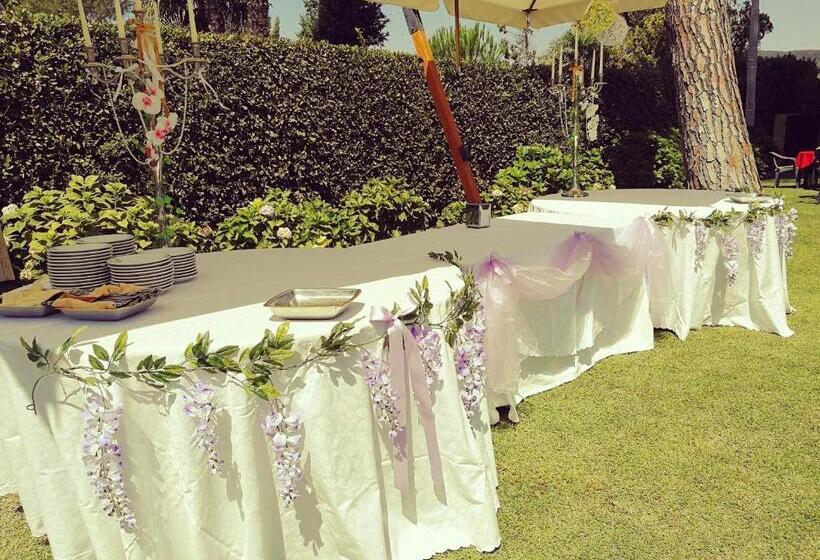 בית מלון כפרי Lido   Beach And Palace