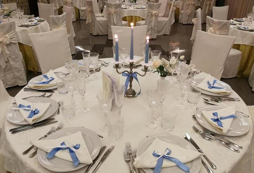 בית מלון כפרי Lido   Beach And Palace