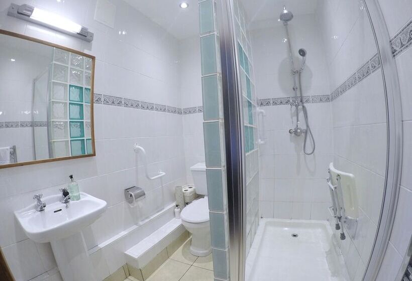 Отель St Columba