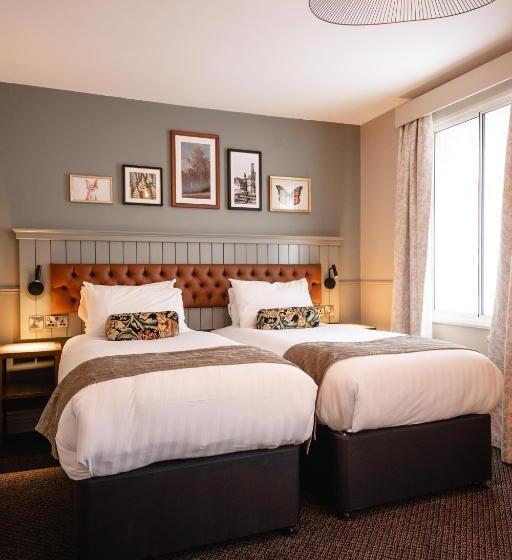 호텔 The Bears Head By Innkeeper S Collection