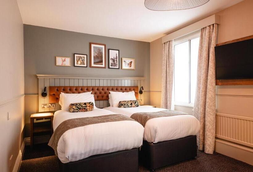 호텔 The Bears Head By Innkeeper S Collection