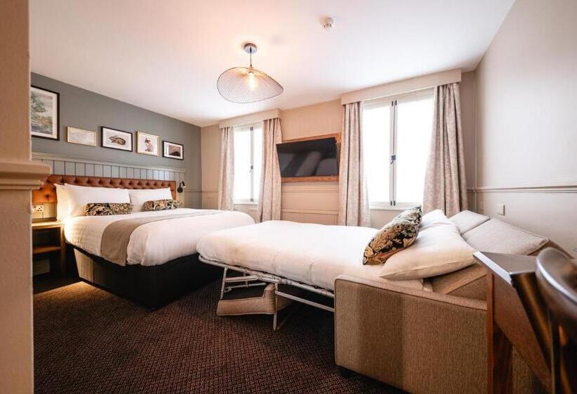 호텔 The Bears Head By Innkeeper S Collection