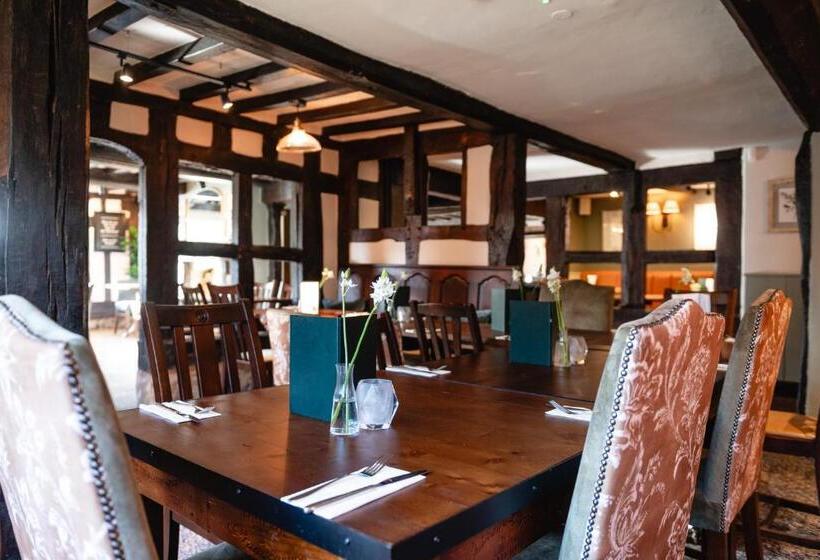 호텔 The Bears Head By Innkeeper S Collection