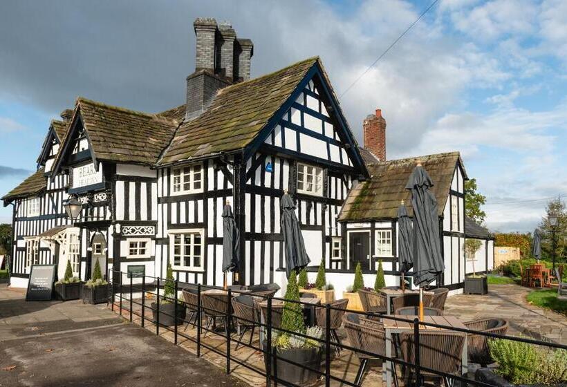 호텔 The Bears Head By Innkeeper S Collection