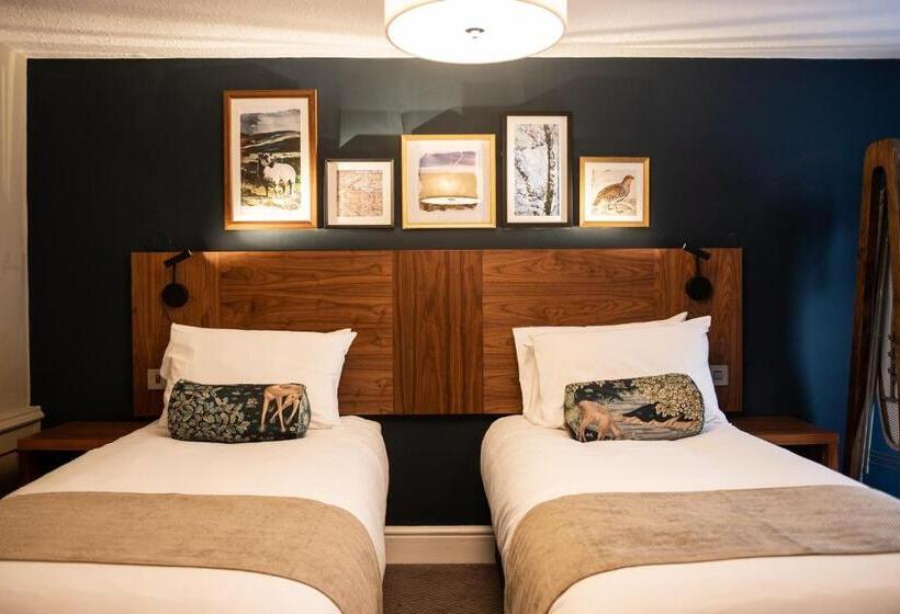 Отель The Castle By Innkeeper S Collection