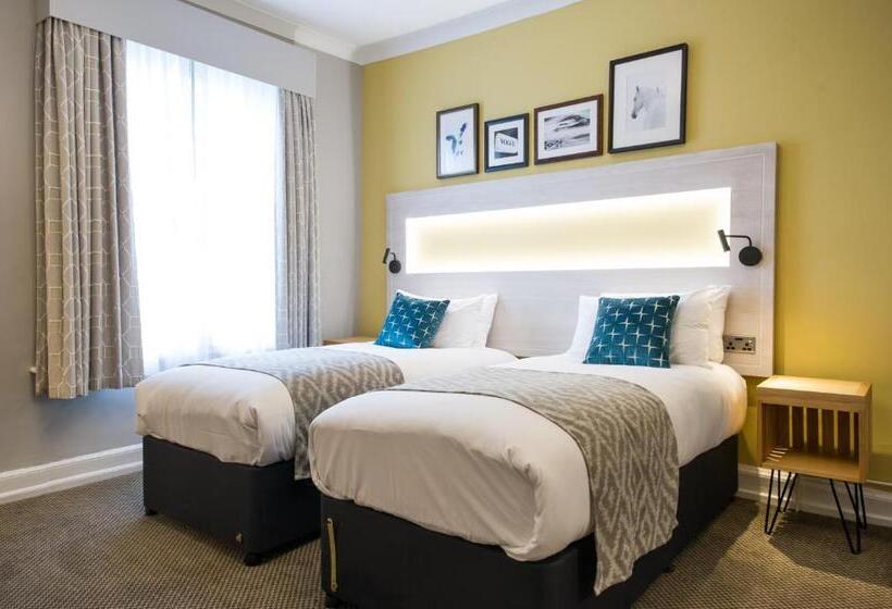 هتل The Dun Cow By Innkeeper S Collection