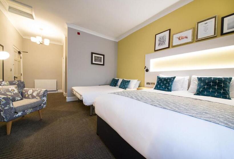 هتل The Dun Cow By Innkeeper S Collection