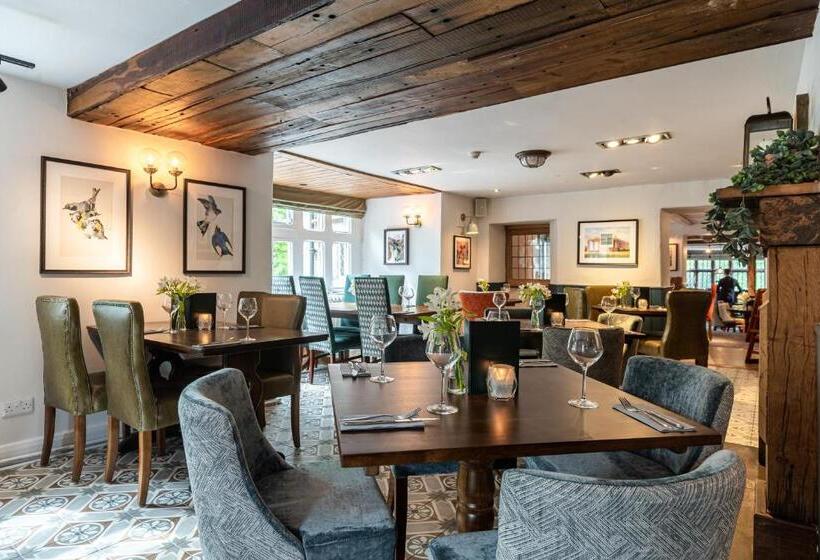 Отель The Fox House By Innkeeper S Collection