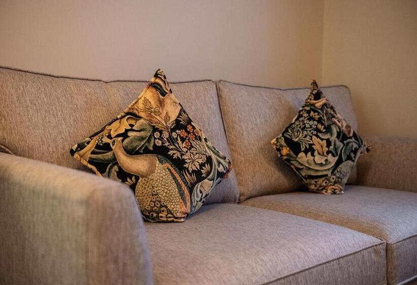 酒店 The Hawes Inn By Innkeeper S Collection