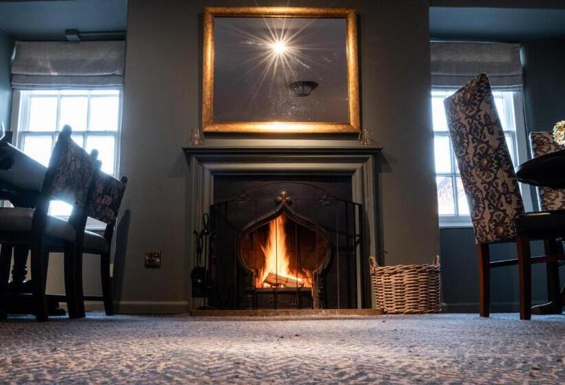 酒店 The Hawes Inn By Innkeeper S Collection